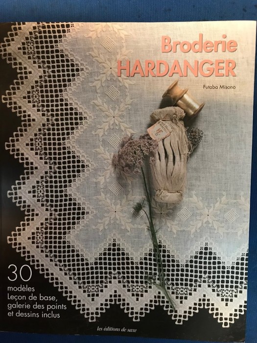 Broderie Hardanger de Futaba Misono