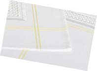 Chemin de table blanc/ vanille hardanger des fiches 45/ 46/ 47