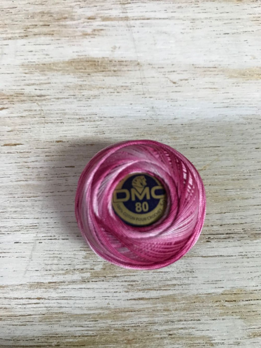 Fils à crocheter dentelle n°80 rose changeant