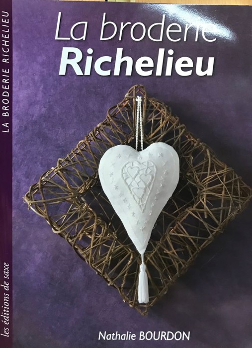 La broderie Richelieu de Nathalie BOURDON