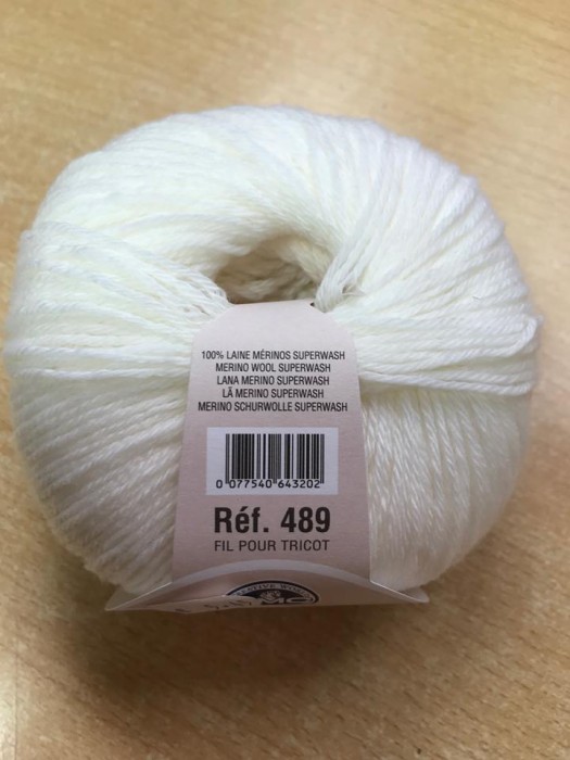 Laine 100% Baby 489-2 col : 01 blanc Laine 100% Baby 489-2 col : 01 blanc