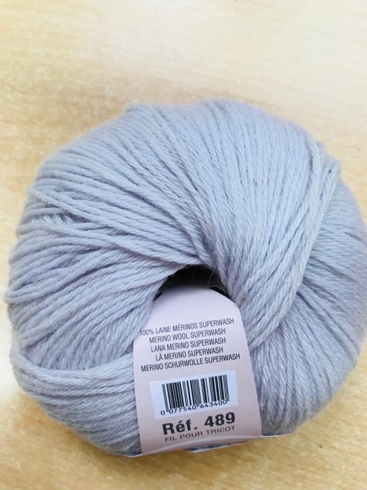 Laine 100% Baby 489-5 col : 121 gris clair