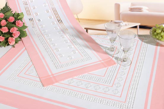 Nappe blanc/ abricot  hardanger des fiches 33/ 34