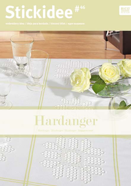 Nappe blanche/ vert clair hardanger des fiches 45/ 46/ 47 Nappe blanche/ vert clair hardanger des fiches 45/ 46/ 47