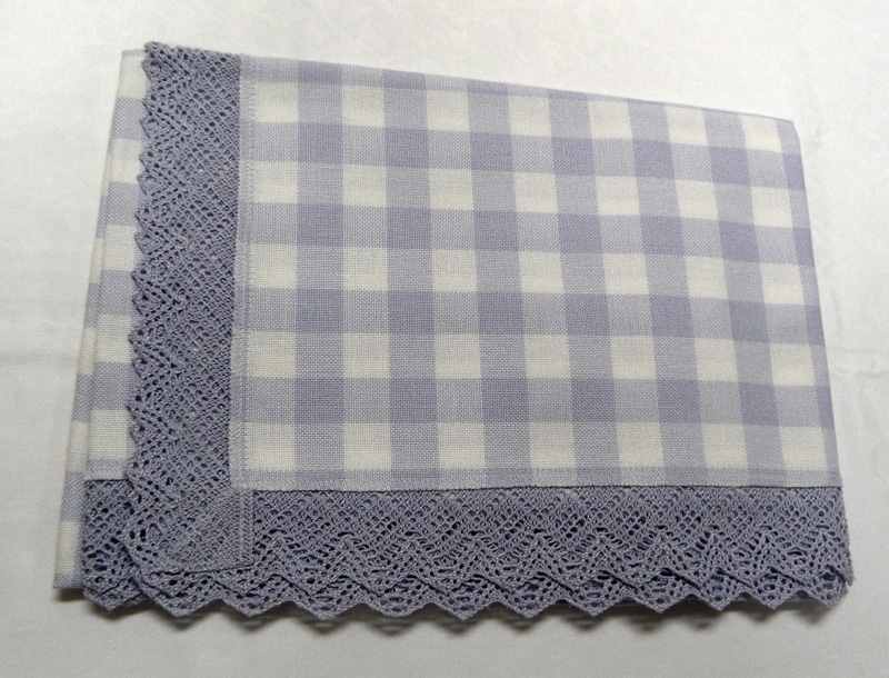 nappe carré dentelle à carreaux bleu nappe carré dentelle à carreaux bleu