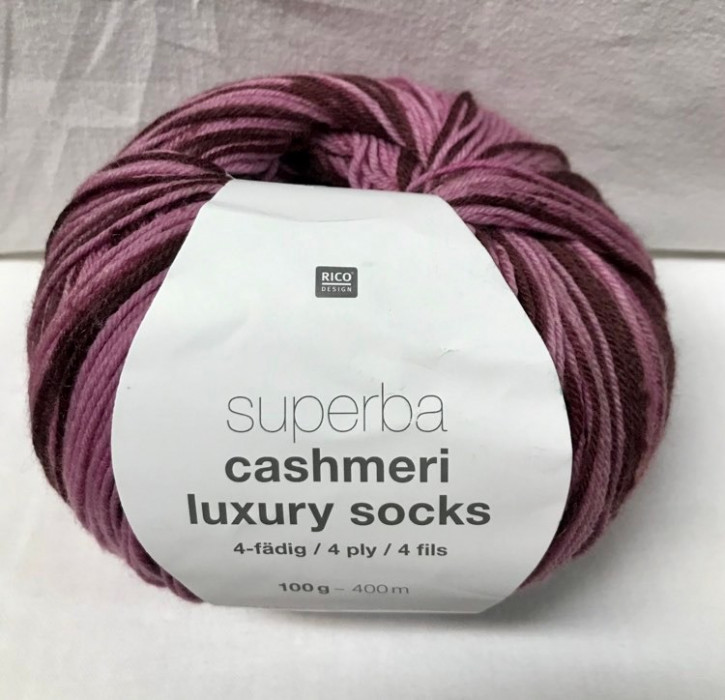 Superba cachemire luxury socks 007